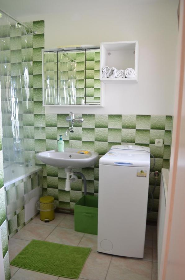 Frýdlant nad Ostravicí Apartment Pod Lysou מראה חיצוני תמונה